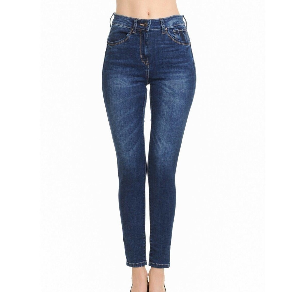 Like new wax Jean butt I love you size 3